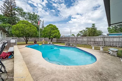 Exterior - 986 Sarno Rd, Melbourne, FL 32935 photo 2 of 10