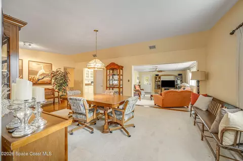 Dining - 986 Sarno Rd, Melbourne, FL 32935 photo 3 of 4