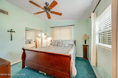 Bedroom - 986 Sarno Rd, Melbourne, FL 32935 photo 3 of 4
