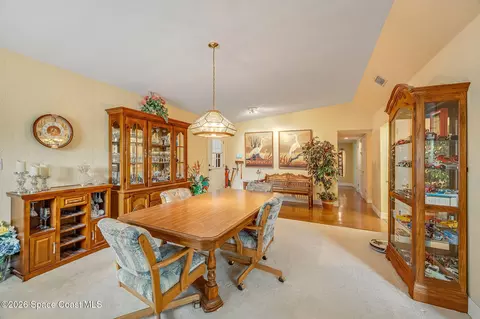 Dining - 986 Sarno Rd, Melbourne, FL 32935 photo 2 of 4