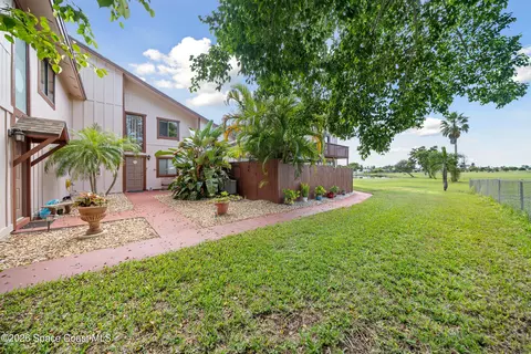 1518 E Minutemen Cswy E #16, Cocoa Beach, FL 32931