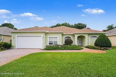 182 Sykes Loop Dr, Merritt Island, FL 32953