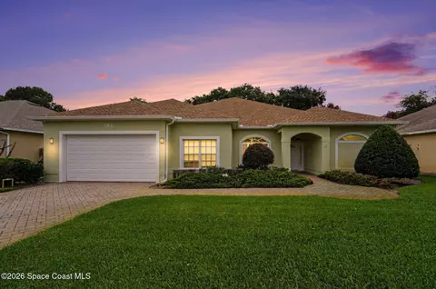 182 Sykes Loop Dr, Merritt Island, FL 32953