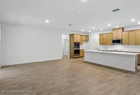 Living - 170 Arthur Ave, Edgewater, FL 32141 photo 1 of 4