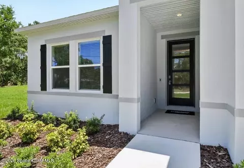 Exterior - 170 Arthur Ave, Edgewater, FL 32141 photo 1 of 4