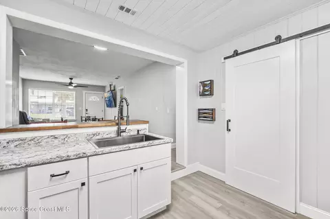 Kitchen - 2905 Emory St, Melbourne, FL 32901 photo 4 of 4