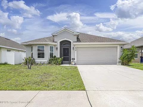 694 Moment St, Cocoa, FL 32926