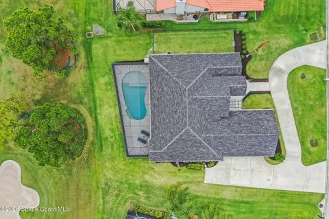 View/Area - 697 Spring Lake Dr, Melbourne, FL 32940 photo 2 of 10