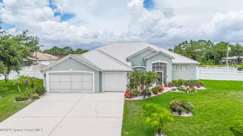 1159 Moon St SE, Palm Bay, FL 32909