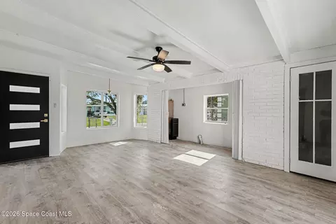 Living - 2007 Tyler Ave, Melbourne, FL 32935 photo 2 of 7