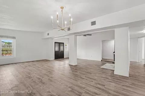 Living - 2007 Tyler Ave, Melbourne, FL 32935 photo 6 of 7