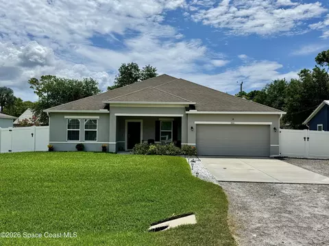 8066 104th Ave, Vero Beach, FL 32967
