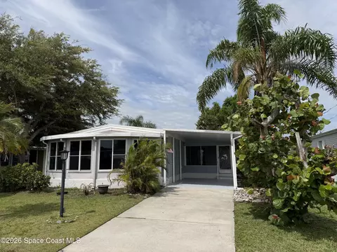 1043 Thrush Cir, Barefoot Bay, FL 32976