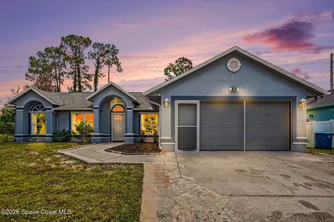 1325 Glencove Ave NW, Palm Bay, FL 32907