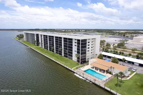 250 S Sykes Creek Pkwy #B308, Merritt Island, FL 32952