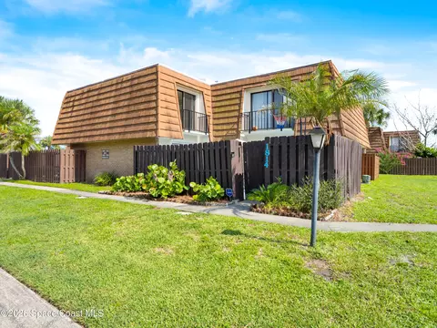 1814 Kaileen Cir NE, Palm Bay, FL 32905