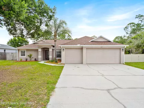 567 Consolata Ave NW, Palm Bay, FL 32907