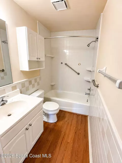 Bath - 4360 Feather St, Cocoa, FL 32927 photo 1 of 1