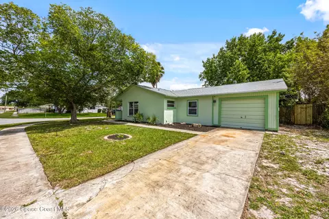 2857 Pennington Pl, Melbourne, FL 32935