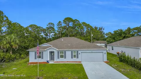 8266 E 98th Ave, Vero Beach, FL 32967