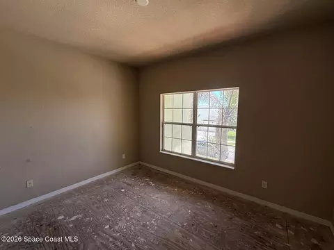 Bedroom - 4719 Chastain Dr, Melbourne, FL 32940 photo 4 of 4