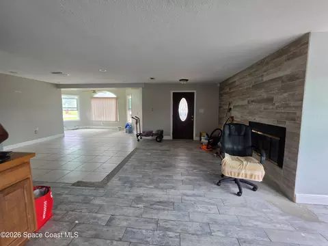 Living - 417 A Ln, Cocoa, FL 32926 photo 5 of 6