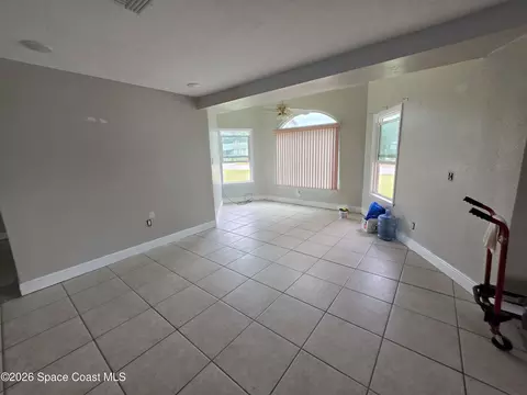 Living - 417 A Ln, Cocoa, FL 32926 photo 6 of 6