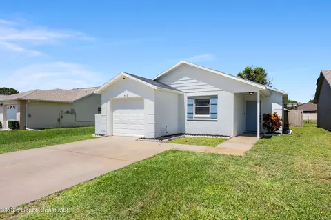 4113 Bayberry Dr, Melbourne, FL 32901