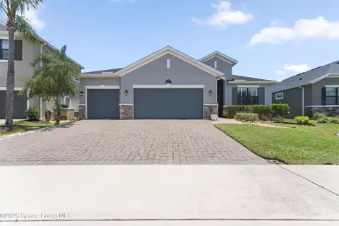 8426 Stalwart Cir, Melbourne, FL 32940