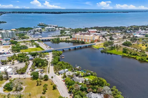 View/Area - 907 E Melbourne Ave, Melbourne, FL 32901 photo 3 of 8