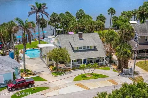 907 E Melbourne Ave, Melbourne, FL 32901