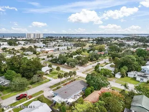 View/Area - 637 E Lincoln Ave, Melbourne, FL 32901 photo 3 of 6