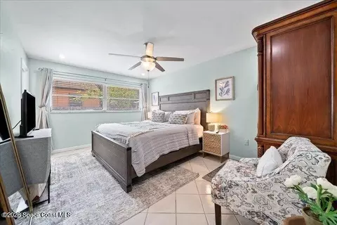 Bedroom - 637 E Lincoln Ave, Melbourne, FL 32901 photo 2 of 4