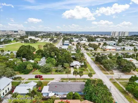 View/Area - 637 E Lincoln Ave, Melbourne, FL 32901 photo 4 of 6
