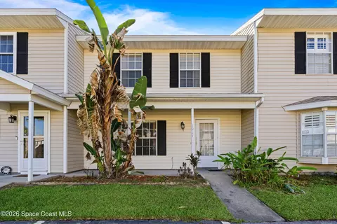 1917 Manor Dr NE, Palm Bay, FL 32905