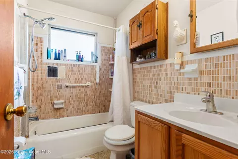 Bath - 2846 Davis Ln, Rockledge, FL 32955 photo 1 of 3