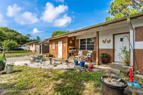 Exterior - 2846 Davis Ln, Rockledge, FL 32955 photo 2 of 7