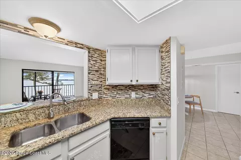 Kitchen - 1480 Roosevelt Ave #201, Melbourne, FL 32901 photo 2 of 3