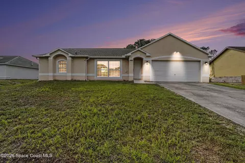 1639 San Filippo Dr SE, Palm Bay, FL 32909
