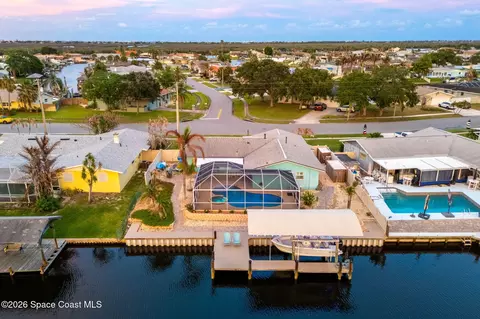360 Diana Blvd, Merritt Island, FL 32953