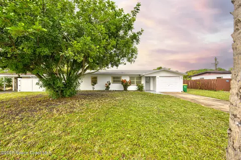 813 7th St, Merritt Island, FL 32953