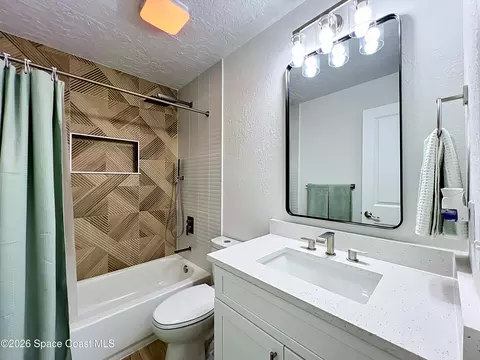 Bath - 4590 Ponds Dr, Cocoa, FL 32927 photo 3 of 3