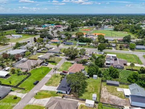 View/Area - 4590 Ponds Dr, Cocoa, FL 32927 photo 17 of 17