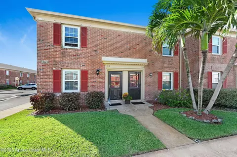 152 East Colonial Court Ct #84, Indian Harbour Beach, FL 32937