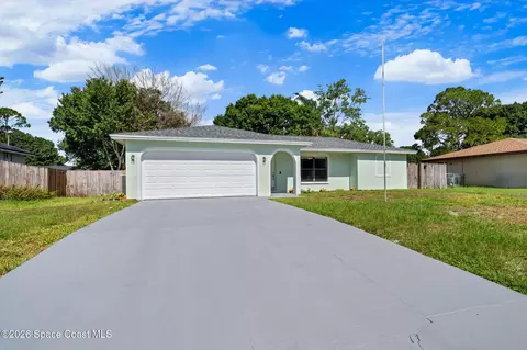874 Tyrol Ave NW, Palm Bay, FL 32907