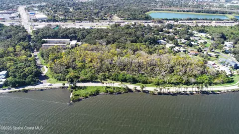 620 Dixon Blvd, Cocoa, FL 32922 photo 4
