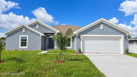 1015 Gulfport Rd SE, Palm Bay, FL 32909