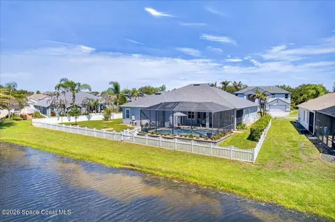 View/Area - 4059 Chastain Dr, Melbourne, FL 32940 photo 4 of 8