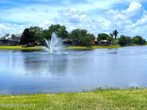 View/Area - 4059 Chastain Dr, Melbourne, FL 32940 photo 6 of 8