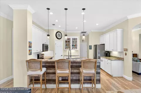 Kitchen - 4059 Chastain Dr, Melbourne, FL 32940 photo 7 of 7
